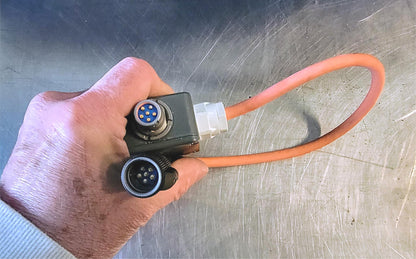 CON-SPACE CSI 2001 FUEL CELL ENTRY KIT HARDLINE COMMUNITCATIONS CABLES & CASE