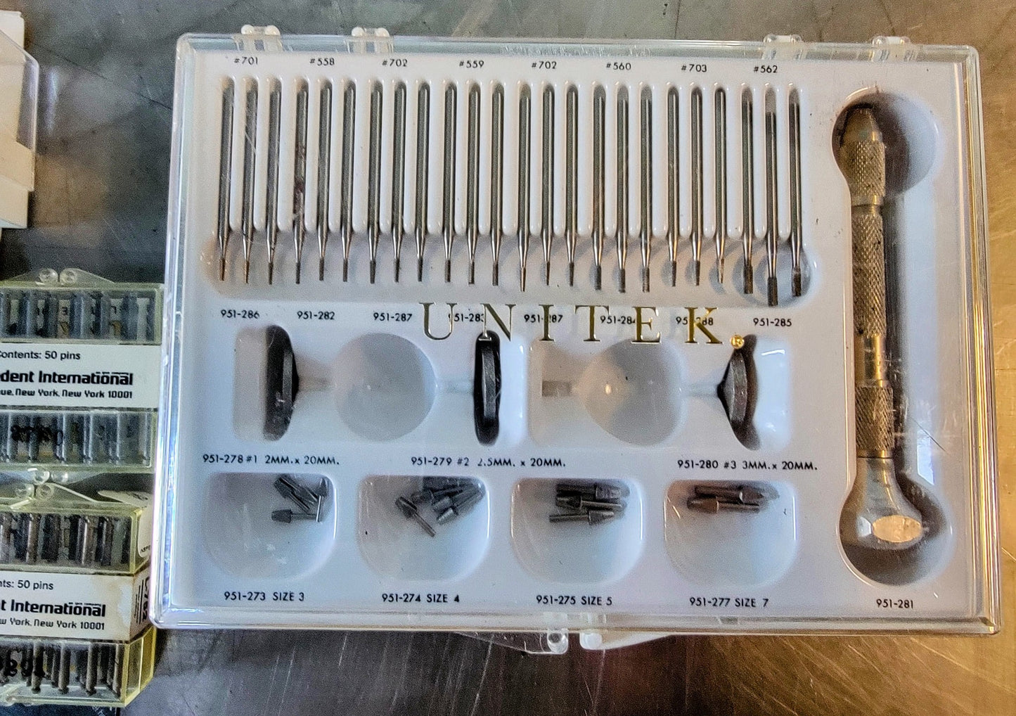 Lot BECK MARKLEY JELENKO EDS WHALEDENT UNITEK SMS NTI KAHLA BRASSELER KODEX Etc.