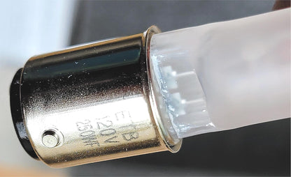 BRAND NEW IN BOX USHIO ML 250 LIGHT 90DAYWARRANTY