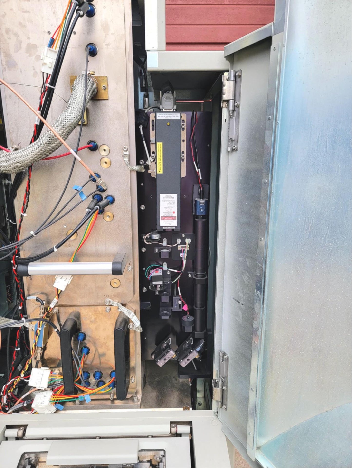 APPLIED BYOSYSTEMS SCIEX 4800 Plus MALDI TOF/TOF ANALYZER WATCH VIDEO