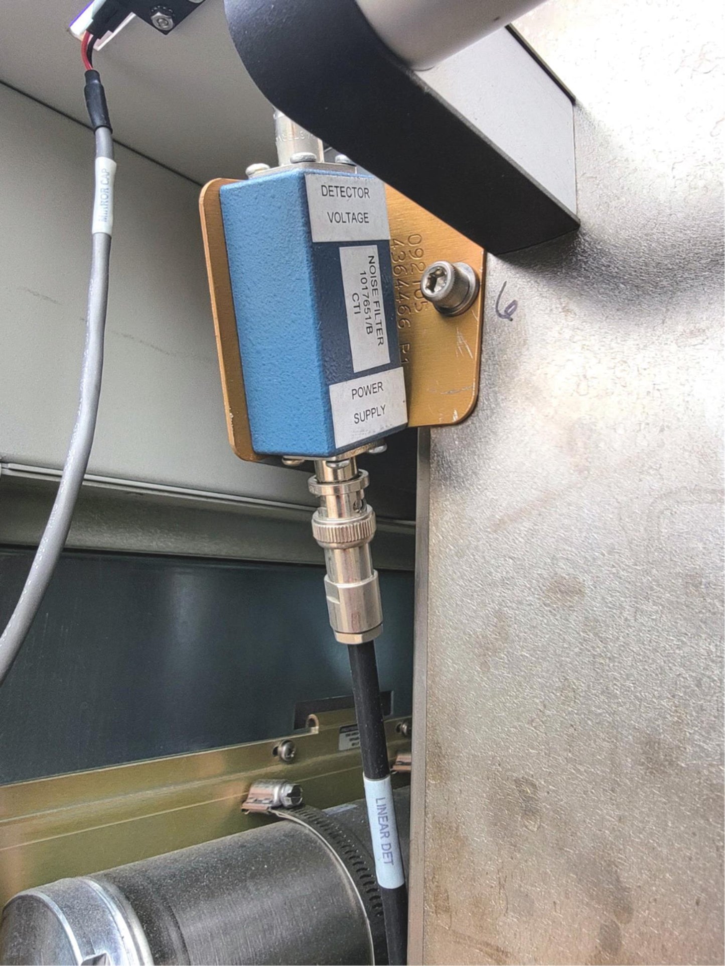 APPLIED BYOSYSTEMS SCIEX 4800 Plus MALDI TOF/TOF ANALYZER WATCH VIDEO