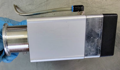 MBRAUN VAT 26432-KA41-AEB3/1192 A-1149362 HV VACUUM ANGLE VALVE PNEUMATIC ACTUAT