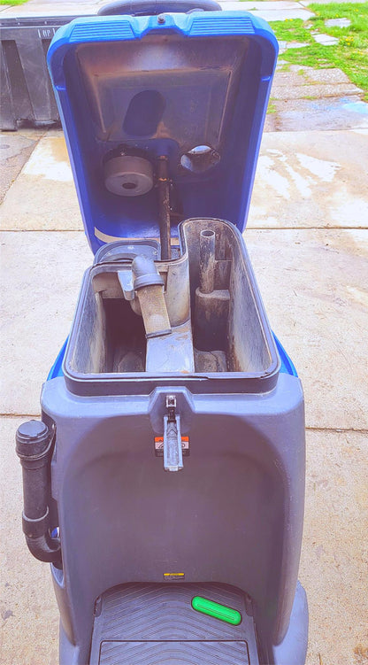 90DAYWARRANTY CHARIOT™ 2 ISCRUB 20 DELUXE WITH ORB™ + 130 WET + PAD WATCH VIDEO