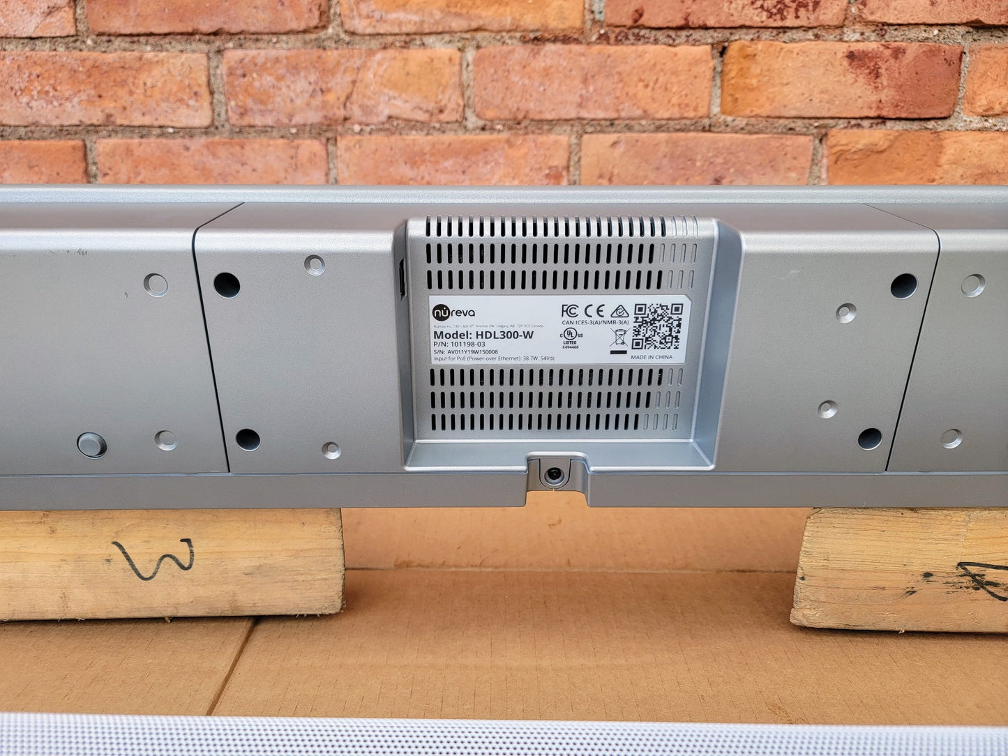 NUREVA HDL300-W AUDIO CONFERENCING SOUNDBAR SPEAKERS & POWER SUPPLY WATCH VIDEO