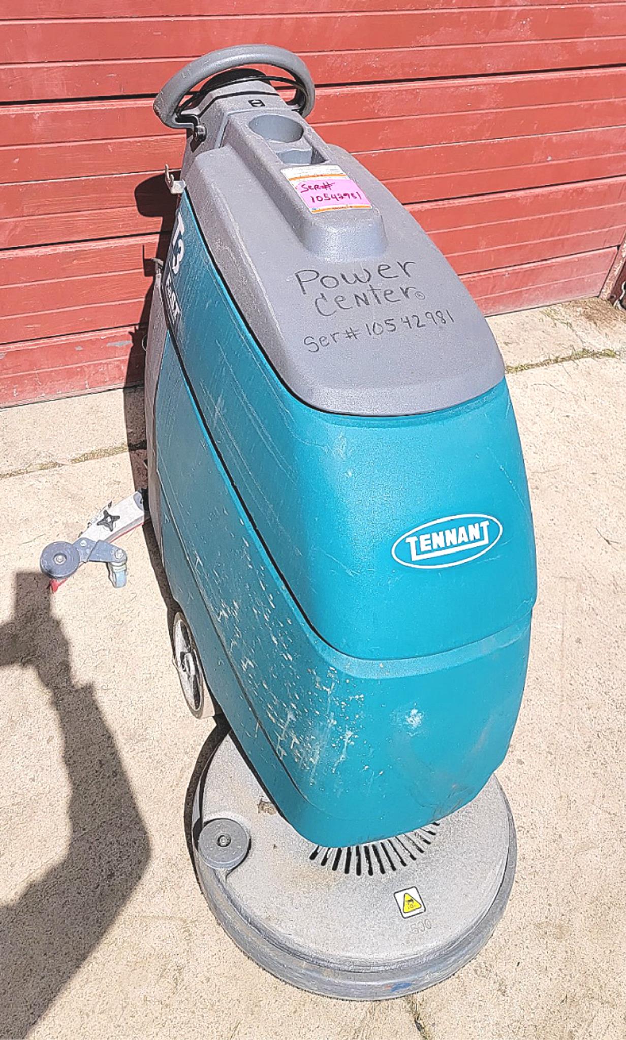 WARRANTY TENNANT T3 FAST FLOOR WALK BEHIND BATTERY FLOOR SCRUBBER WATCH VIDEO