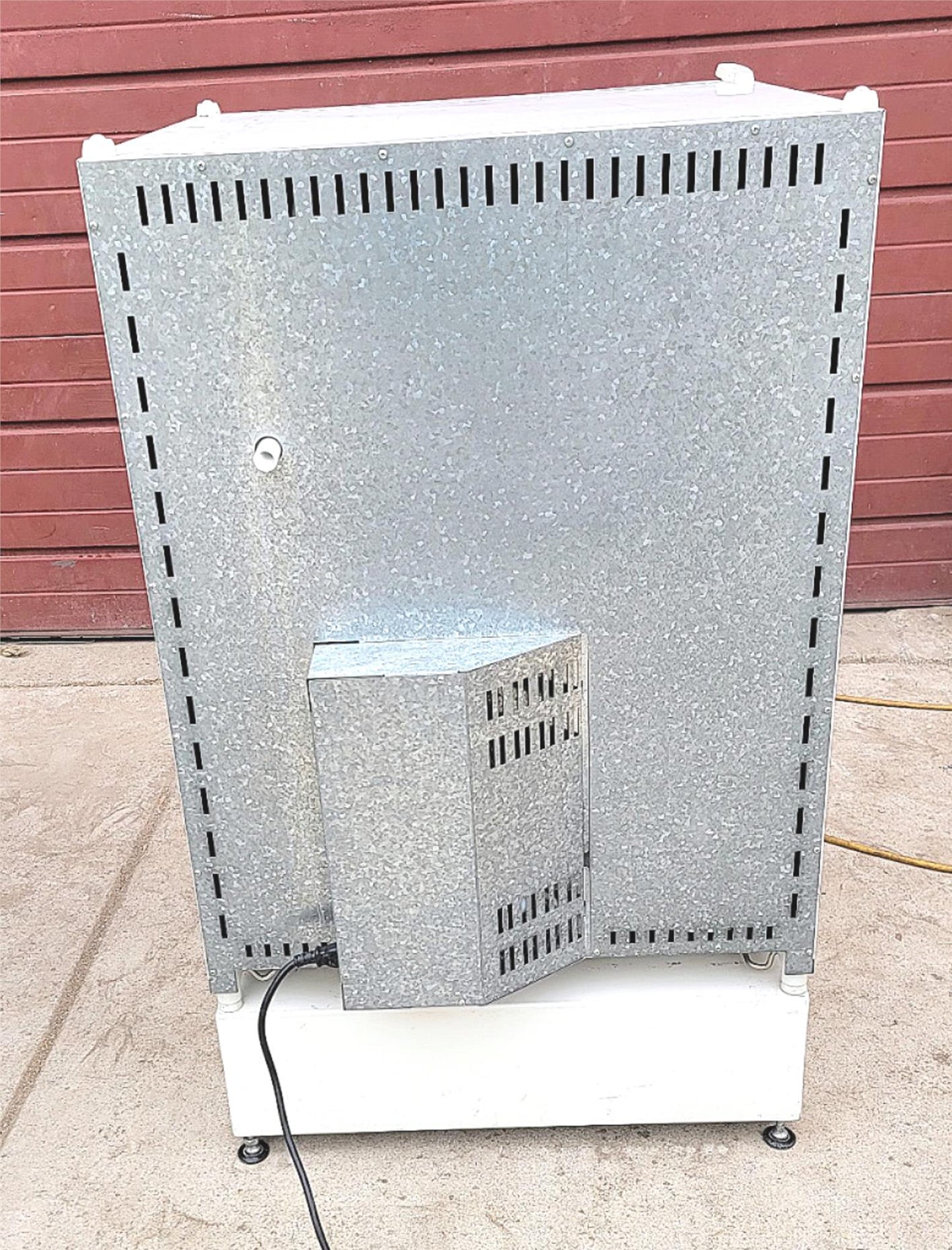 HERA CELL 240 CO2 INCUBATOR by HERAEUS with ST STEEL TRAYS & Bonus BASE FREESHIP