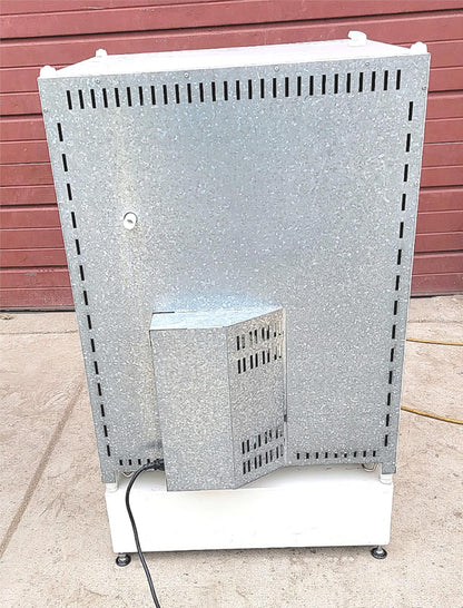 HERA CELL 240 CO2 INCUBATOR by HERAEUS with ST STEEL TRAYS & Bonus BASE FREESHIP