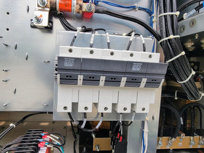 ALLEN BRADLEY ROCKWELL AUTOMATION 1608P200A480V3SHC DySC 200AMP VOLT SAG PROTECT