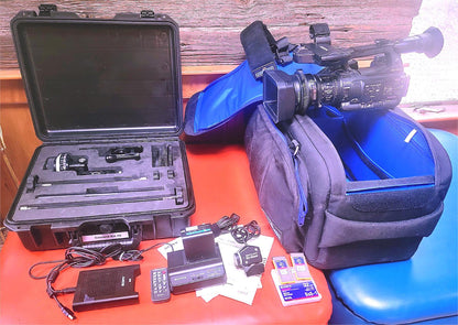 SONY PXW-X200 DIGITAL VIDEO CAMCORDER REMOTE CAMRADE CASE TILTA KIT WATCH VIDEO