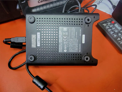 SONY PXW-X200 DIGITAL VIDEO CAMCORDER REMOTE CAMRADE CASE TILTA KIT WATCH VIDEO