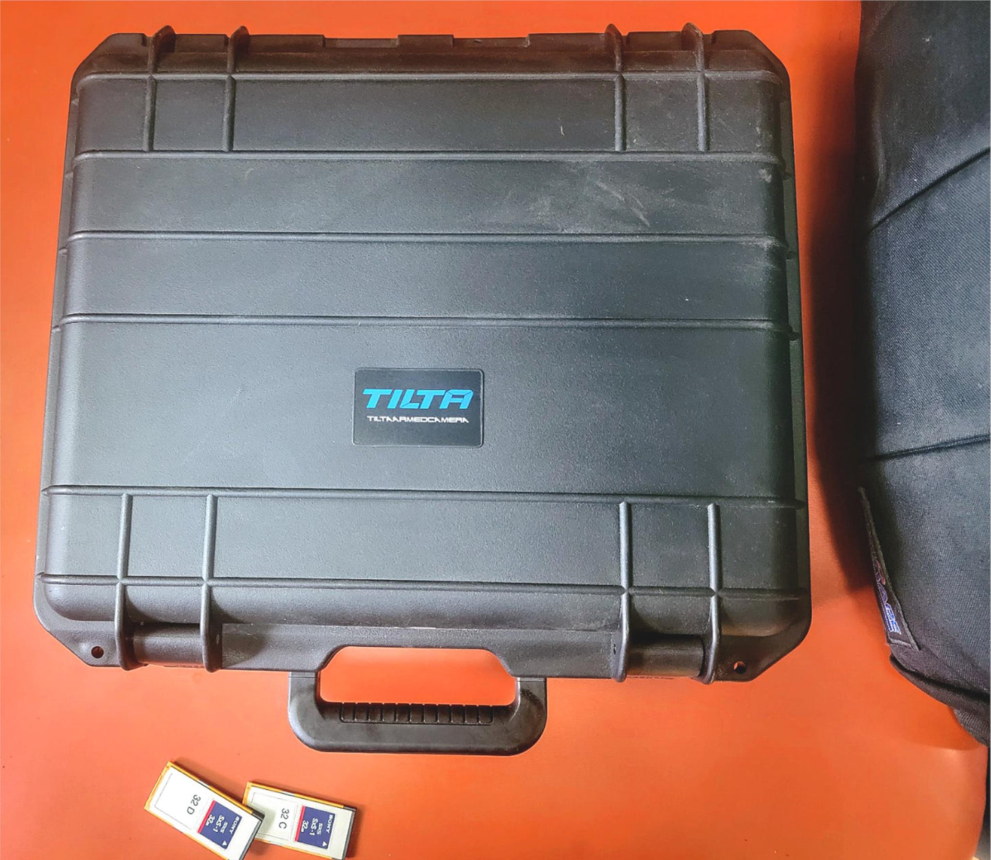 SONY PXW-X200 DIGITAL VIDEO CAMCORDER REMOTE CAMRADE CASE TILTA KIT WATCH VIDEO