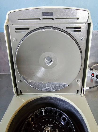 EPPENDORF 5424 CENTRIFUGE & AEROSOL-TIGHT FA-45-24-11 ROTOR & MANUAL WATCH VIDEO