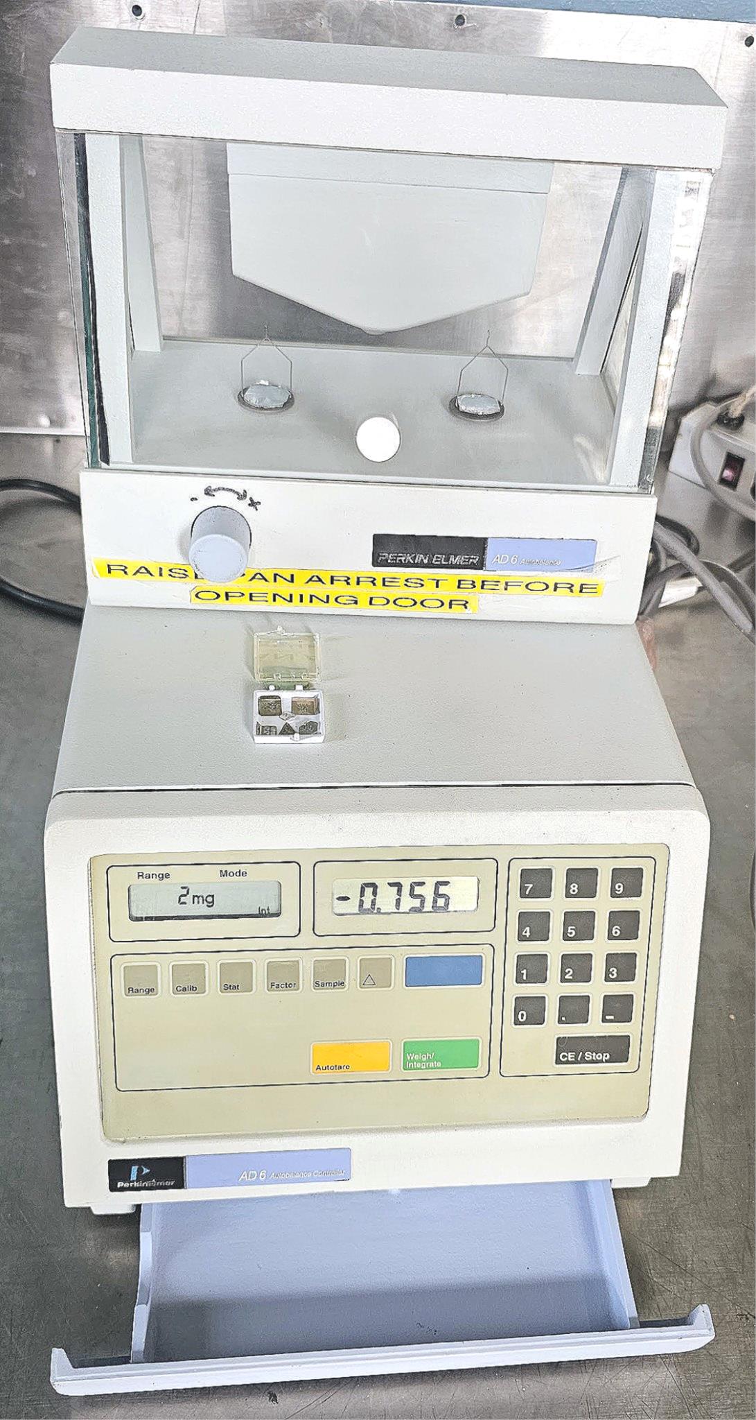 90-DAY-WARRANTY PERKIN ELMER AD 6 MICROBALANCE 0.1mg 5g 90-DAY-WARRANTY FREESHIP