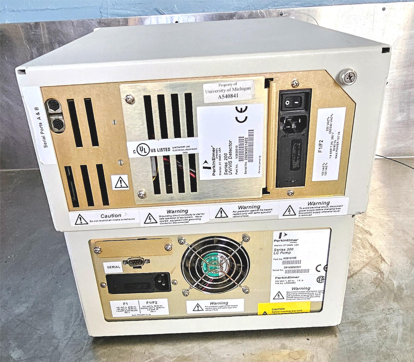 2UNITSWARRANTY PERKIN ELMER SERIES 200 UV/VIS DETECTOR & HPLC PUMP UNIT FREESHIP