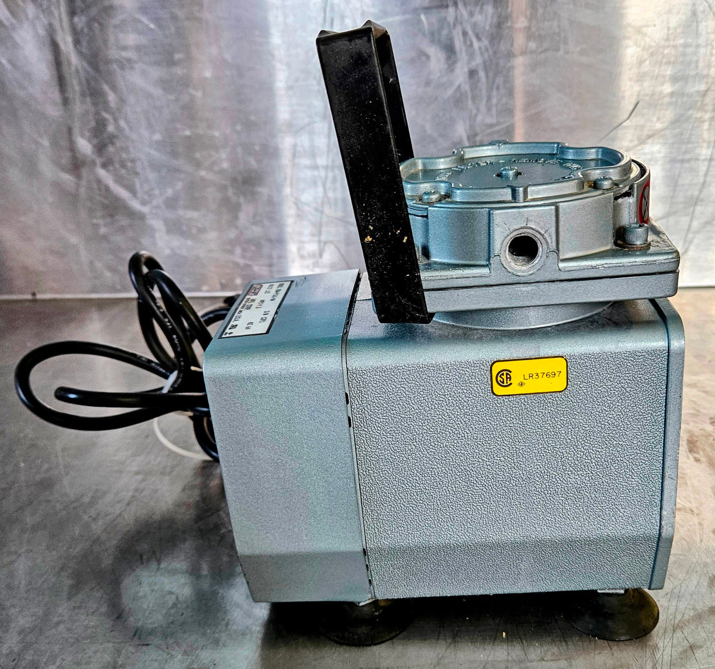 100% GAST DOA-P161-AA VACUUM PUMP BONUS BRASS CONNECTOR 90DAYWARRANTY WATCHVIDEO