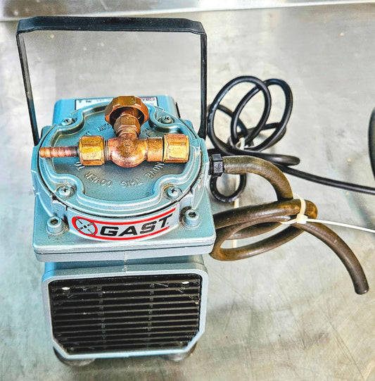 100% GAST DOA-P161-AA VACUUM PUMP BONUS BRASS CONNECTOR 90DAYWARRANTY WATCHVIDEO