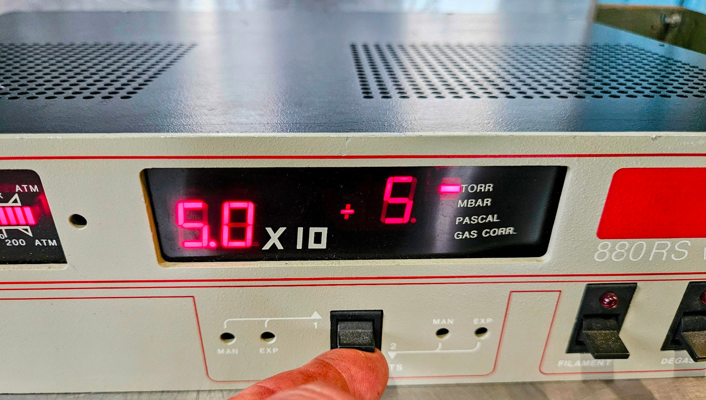 VARIAN 880 RS GAS VACUUM IONIZATION PRESSURE GAUGE 90-DAY-WARRANTY FREE SHIP