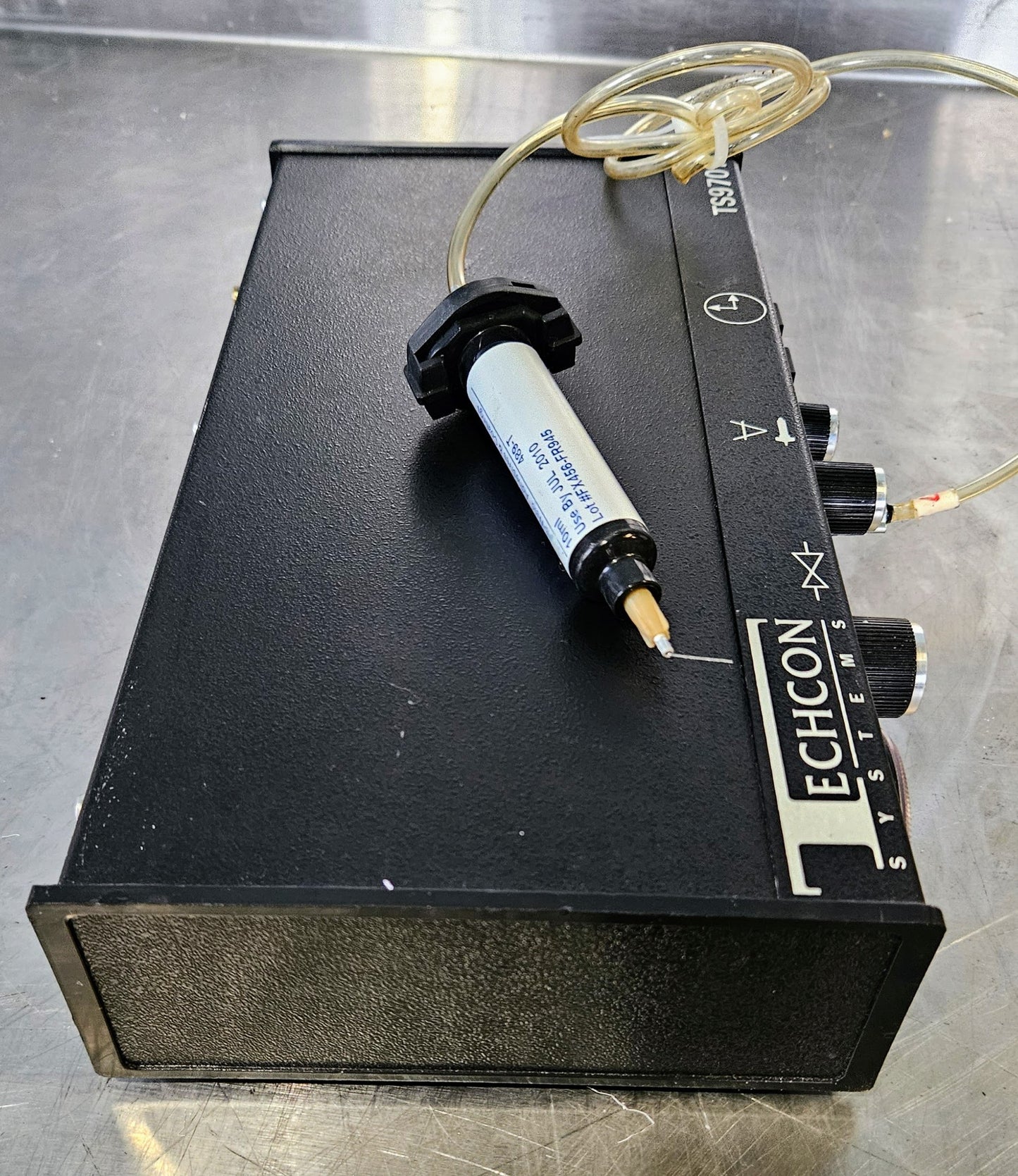 TECHCON 9701 MICROPROCESSOR DISPENSER EPOXY SYRINGE GUN 90DAYWARRANTY FREESHIP