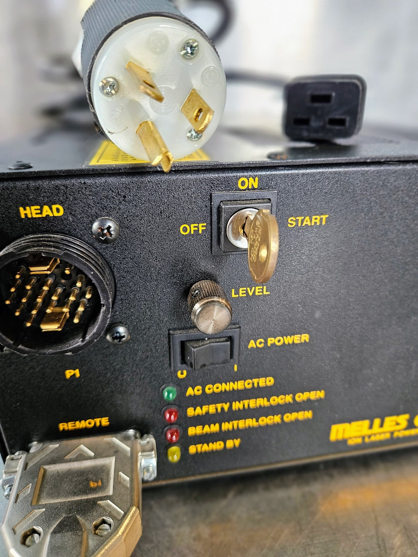 MELLES GRIOT 176B-240B ION LASER HEAD POWER SUPPLY With KEY POWER CABLE FREESHIP