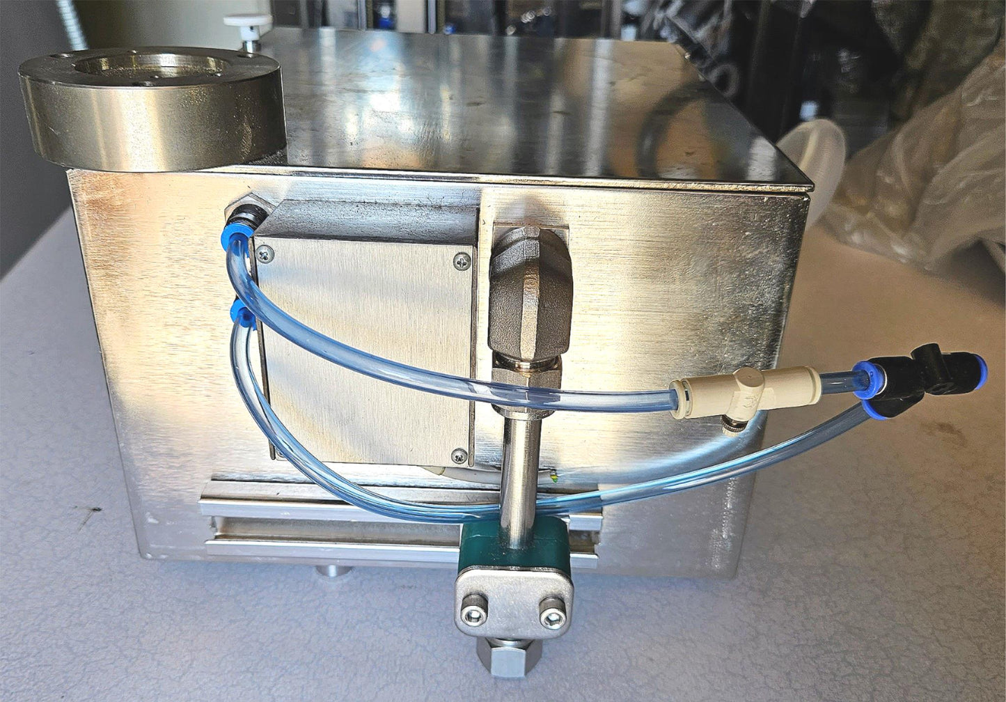 KARL SUSS MicroTec ACS 200 NANOFABRI CLUSTER RC-8 GYRSET HOT/COLD PLATE GENCOBOT