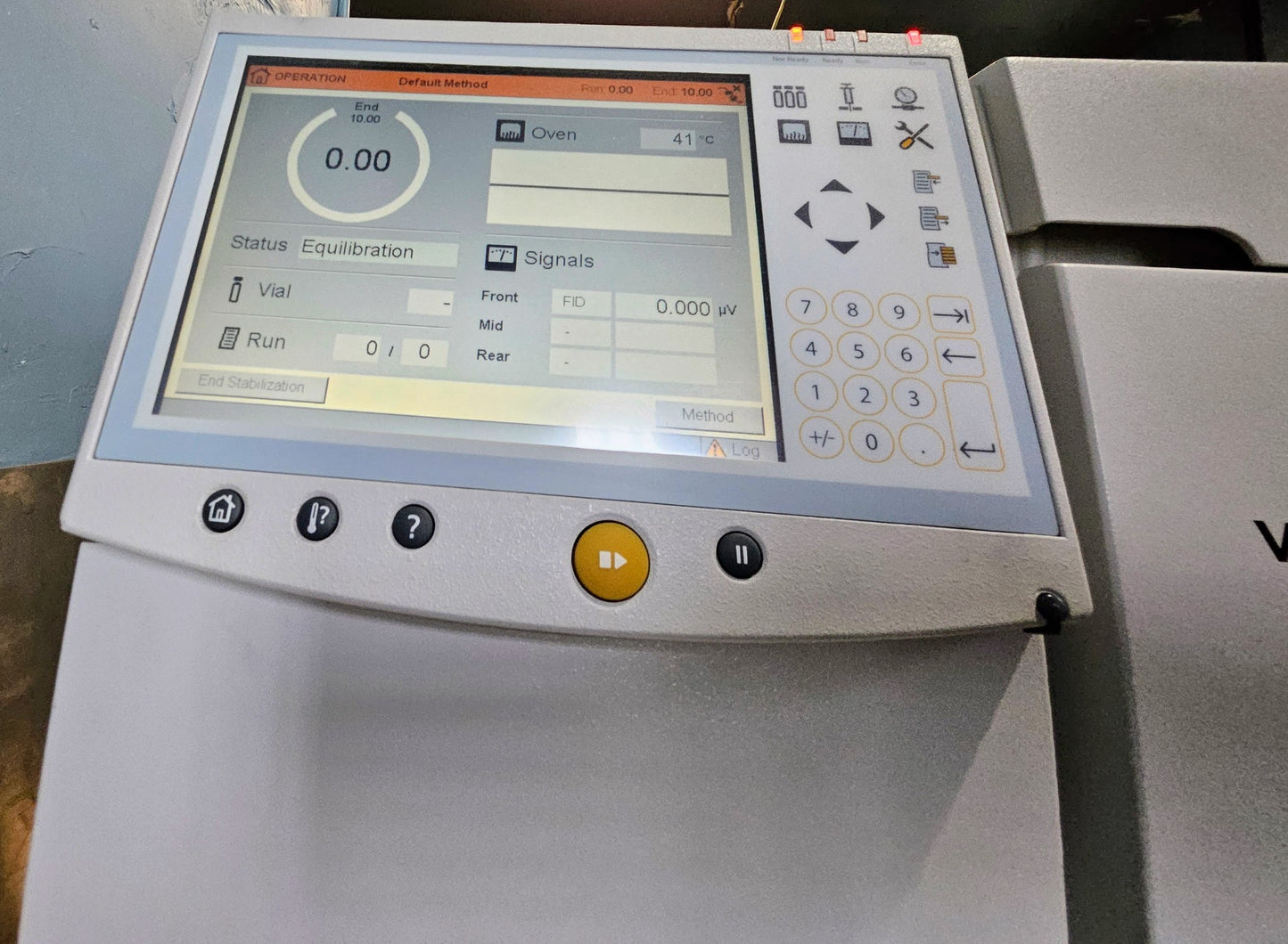 VARIAN 450-GC CHROMATOGRAPH MASS SPECTROMETER & ULVAC VACUUM PUMP WATCH VIDEO