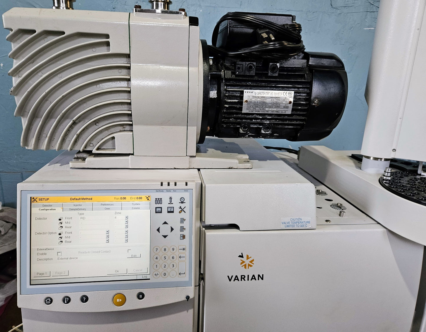 - VARIAN 450-GC CHROMATOGRAPH MASS SPECTROMETER & ULVAC VACUUM PUMP WATCH VIDEO