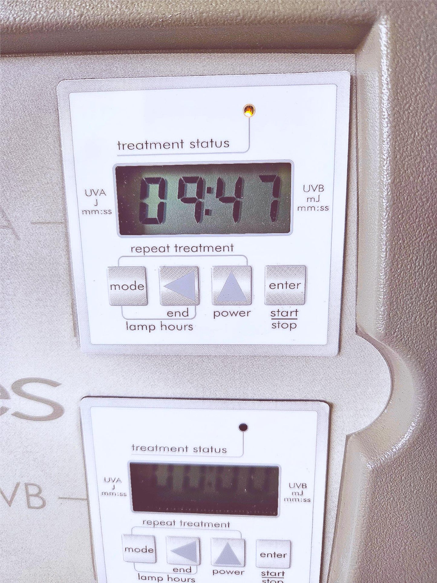 SUNMED DAAVLIN 3S PHOTOTHERAPY 48 LAMP FULL BODY BONUS BASE WATCH VIDEO FREESHIP