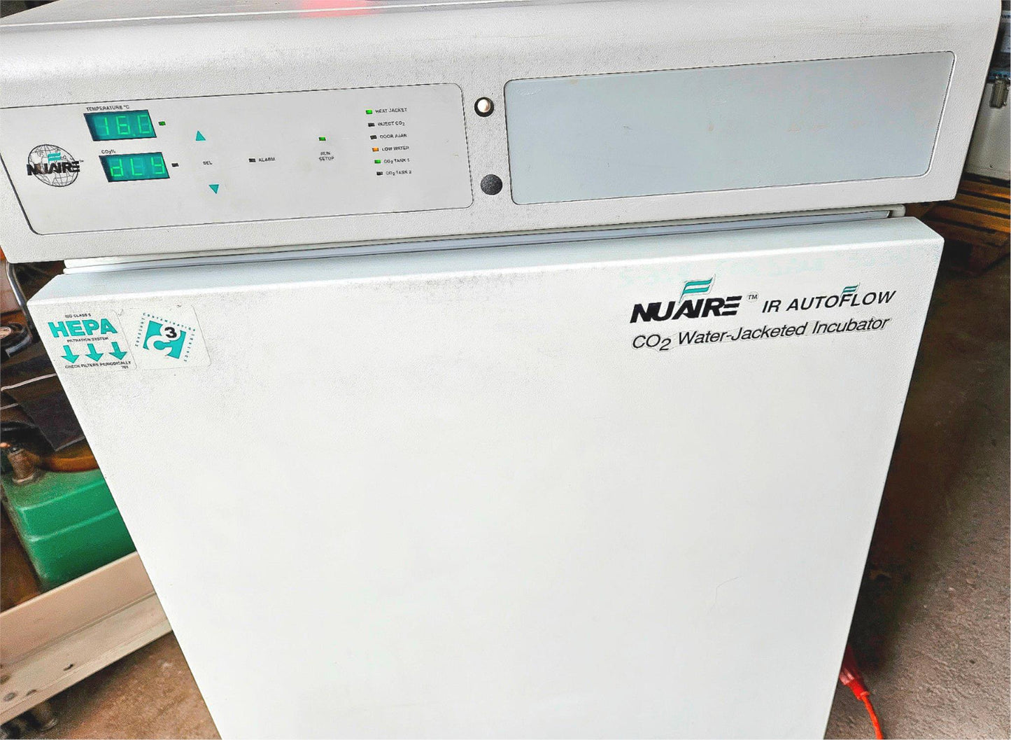 NUAIRE NU-8500 CO2 INCUBATOR 4 SHELVES 100% OPERATIONAL 90-DAY-WARRANTY FREESHIP