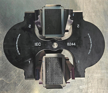 IEC THERMO ELECTRON 8244 Swinging Bucket ROTOR with Two 5786 Microplate Carriers