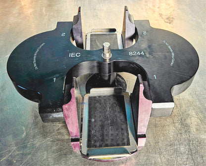 IEC THERMO ELECTRON 8244 Swinging Bucket ROTOR with Two 5786 Microplate Carriers