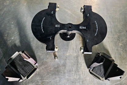 IEC THERMO ELECTRON 8244 Swinging Bucket ROTOR with Two 5786 Microplate Carriers