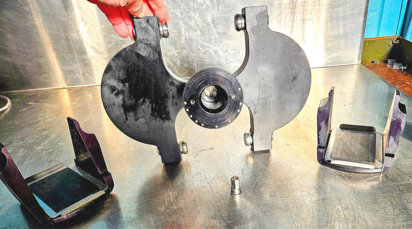 IEC THERMO ELECTRON 8244 Swinging Bucket ROTOR with Two 5786 Microplate Carriers