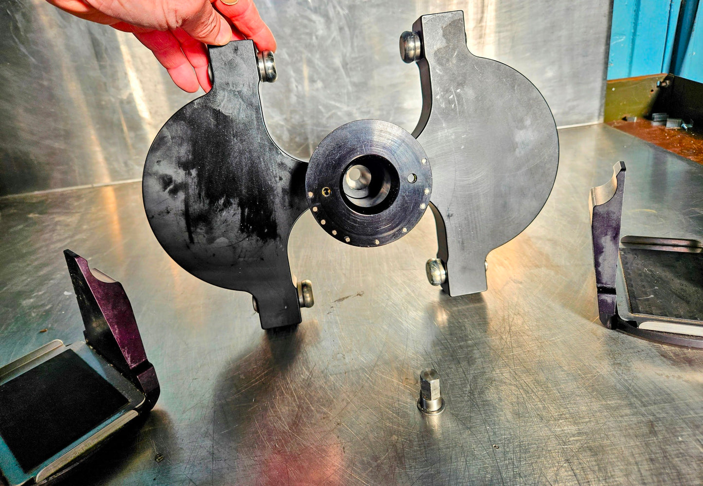 IEC THERMO ELECTRON 8244 Swinging Bucket ROTOR with Two 5786 Microplate Carriers