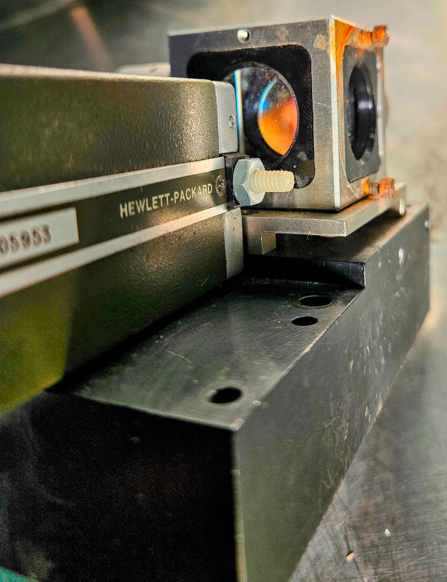 HEWLETT P 10780 RECEIVER 10703A RETROREFLECTOR 10706A PLANEMIRROR INTERFEROMETER