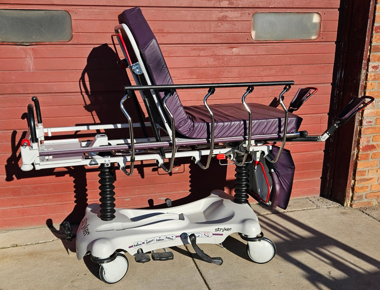 STRYKER 1061 GYNNIE OB/GYN HOSPITAL EMERGENCY TRANSPORT GURNEY WARRANT FREESHIP