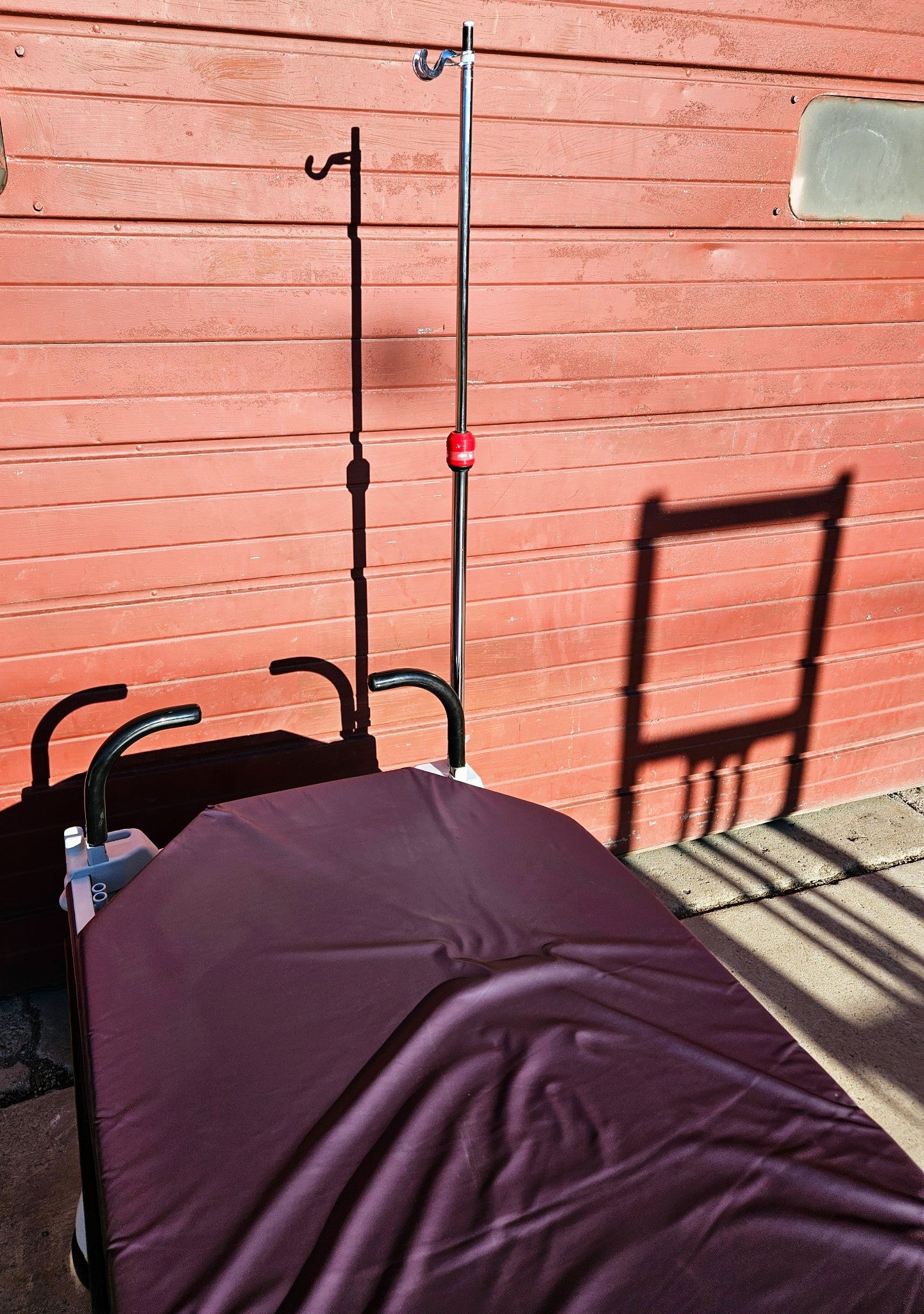 STRYKER 1061 GYNNIE OB/GYN HOSPITAL EMERGENCY TRANSPORT GURNEY WARRANT FREESHIP