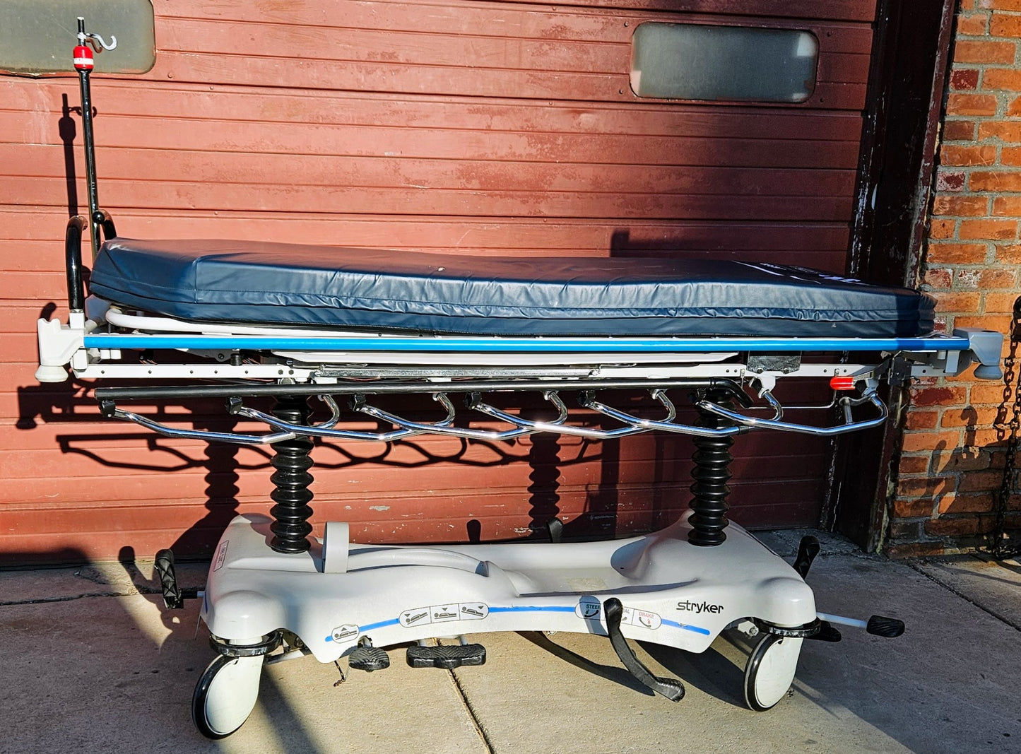 WARRANTY STRYKER® 1231 MEDICAL BED GURNEY ADJUSTABLE w/ MATTRESS FREEBUSINESSHIP