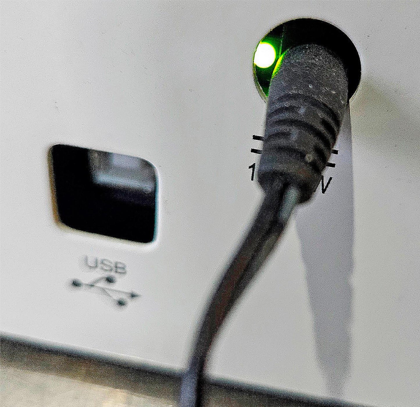 THERMO NANODROP ND-1000 UV VIS SPECTROPHOTOMETER & MANUAL 90DAYWARRANTY FREESHIP