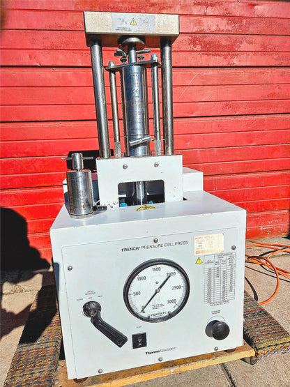 THERMO IEC LAB FRENCH PRESS 3000psi & 2 PRESSURE CELLs 90DAYWARRANTY WATCH VIDEO