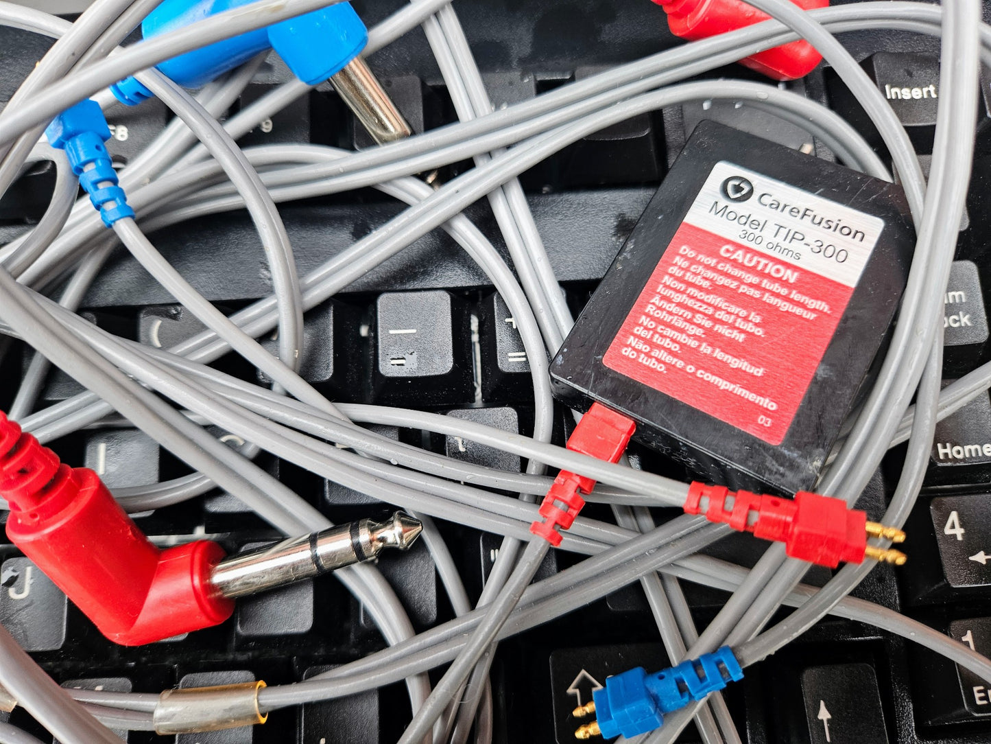 CAREFUSION VIASYS NICOLET ENDEAVOR CR IOM INTRAOPERATIVE MONITOR SYSTEM LOADED