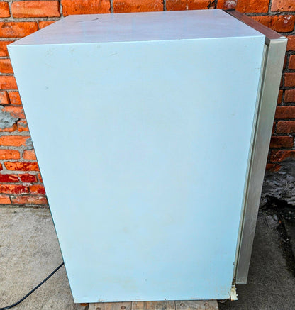 FISHER SCIEN 146E LAB ISOTEMP™ REFRIGERATED INCUBATOR 120-DAY-WARRANTY FREE SHIP