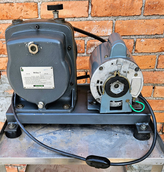 CENCO HyVac 7 BELT DUOSEAL TWO STAGE VACUUM PUMP 35LPM WATCH-VIDEO FREE-SHIP