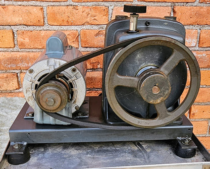 CENCO HyVac 7 BELT DUOSEAL TWO STAGE VACUUM PUMP 35LPM WATCH-VIDEO FREE-SHIP