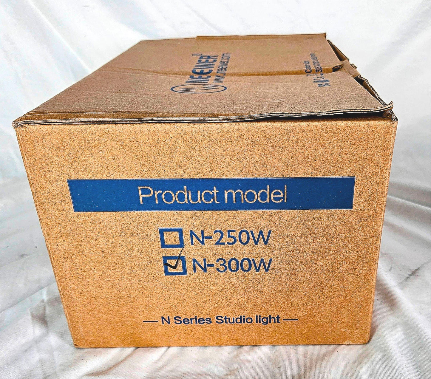 NEEWER N-300W™ STROBE FLASH LIGHT FOR STUDIO LOCATION PORTRAIT PHOTOGRAPHY BRNEW