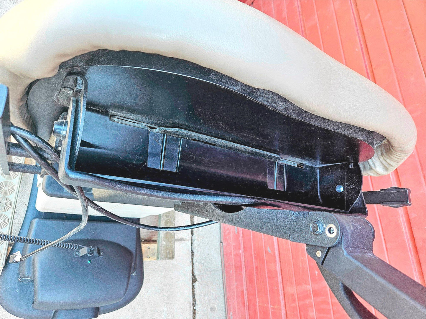 MIDMARK RITTER® 630 POWER PROCEDURE EXAM CHAIR w REMOTE 90DAYWARRANTY WATCHVIDEO