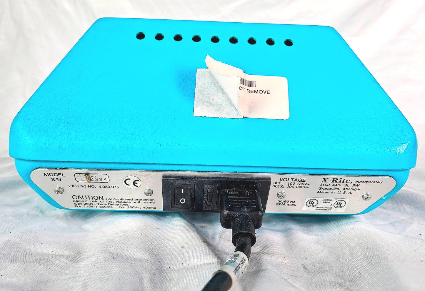 X-RITE 301 TRANSMISSION DENSITOMETER CALIB STRIP & MANUAL 90DAYWARRANTY FREESHIP
