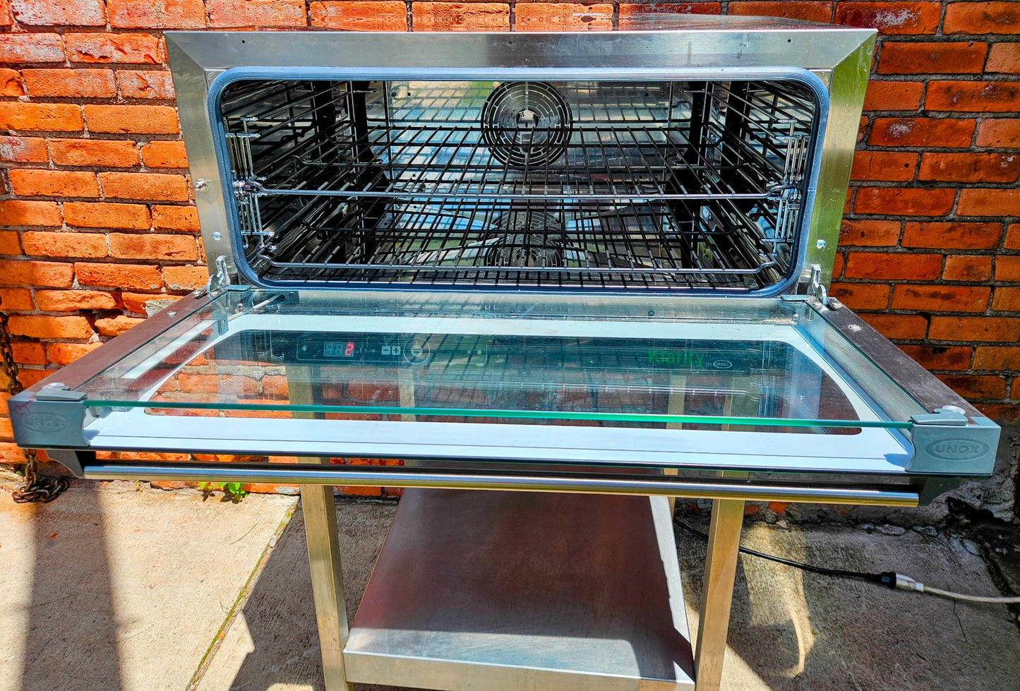 KLARITY MEDICAL OVEN RADIATION MOLDSHAPE THERMOPLASTIC POSITIONDEVICE WATCHVIDEO