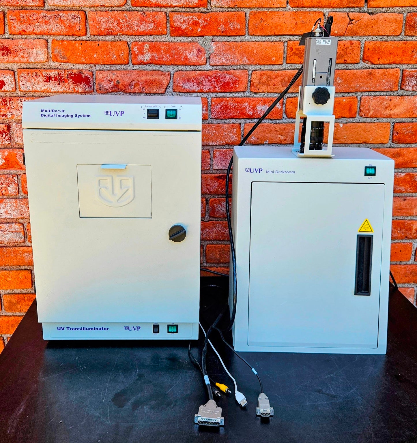 UVP MULTIDOC-IT DIGITALIMAGE SYSTEM MINI DARKROOM CANON TV ZOOM J6x11 MACRO LENS