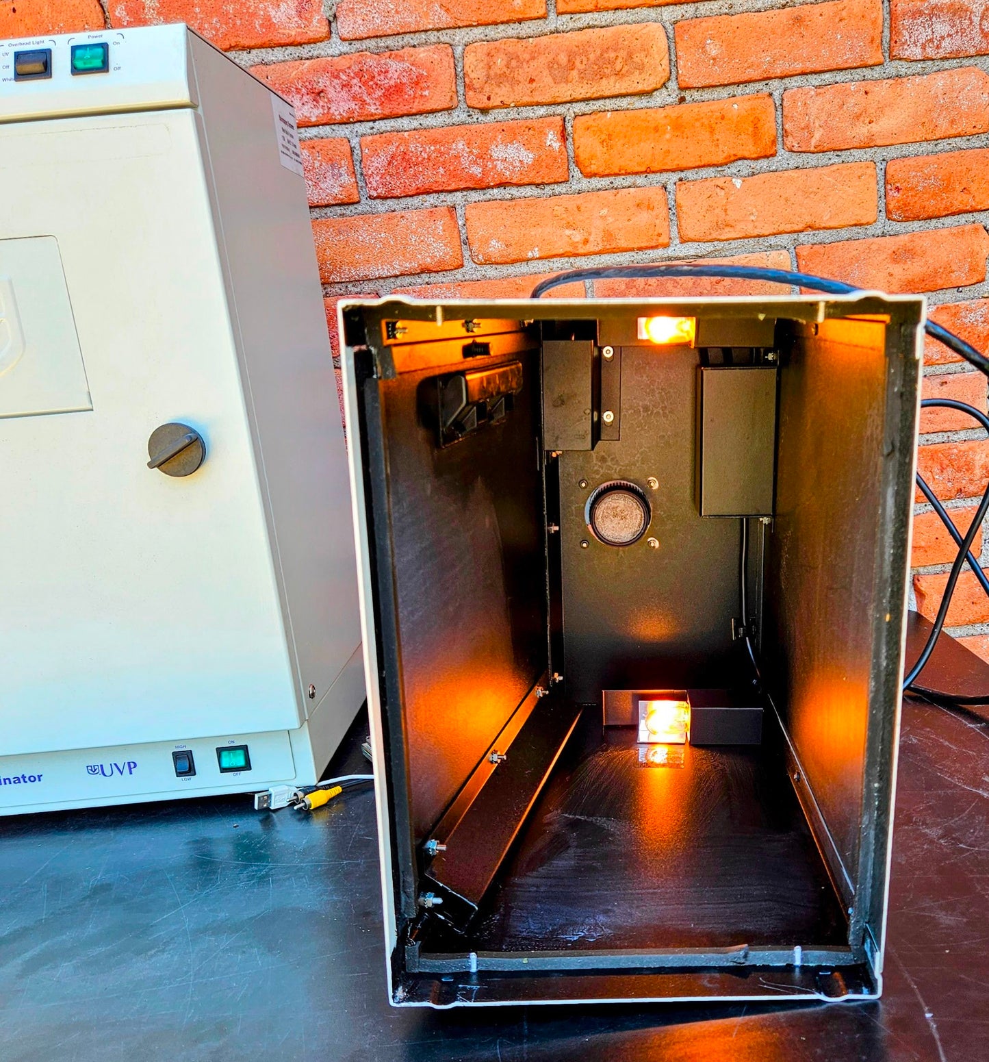 UVP MULTIDOC-IT DIGITALIMAGE SYSTEM MINI DARKROOM CANON TV ZOOM J6x11 MACRO LENS