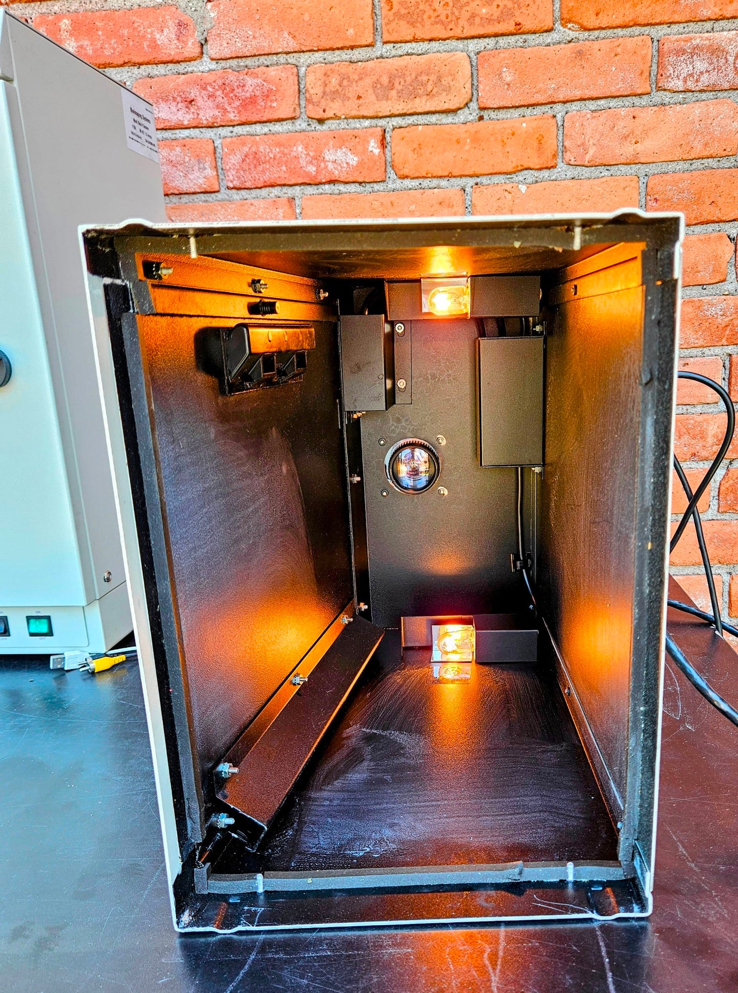 UVP MULTIDOC-IT DIGITALIMAGE SYSTEM MINI DARKROOM CANON TV ZOOM J6x11 MACRO LENS